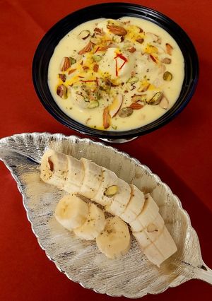 A picture of Sakheran. Sindhi Dessert.