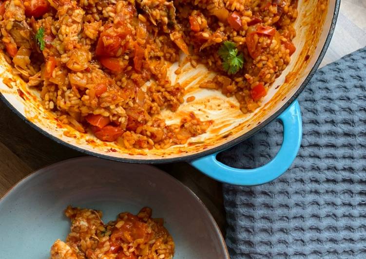 Steps to Make Speedy Chicken &amp; Nduja paella