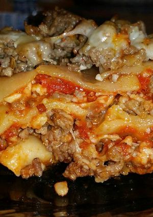 A picture of Crockpot Lasagna.