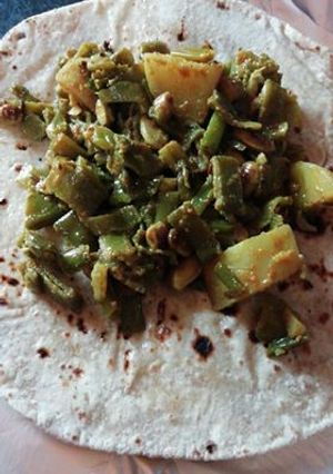 A picture of Aloo bean veg.