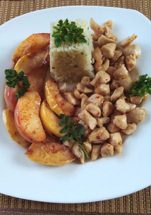 Csirkemell almával recept fotója