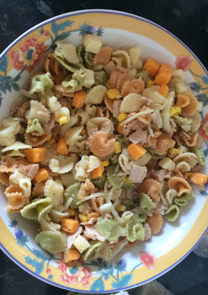 Una foto de Ensalada de pasta a mi estilo