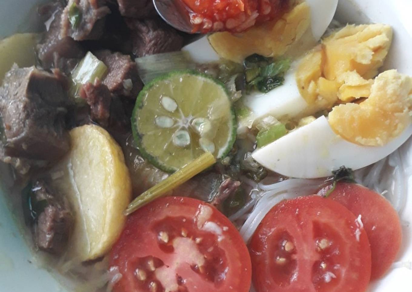 Soto daging bening