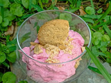 Helado cheesecake frambuesas cookies