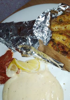 صورة لوصفة بطاطا مقرمشة 🍟 في الفرن روووعة