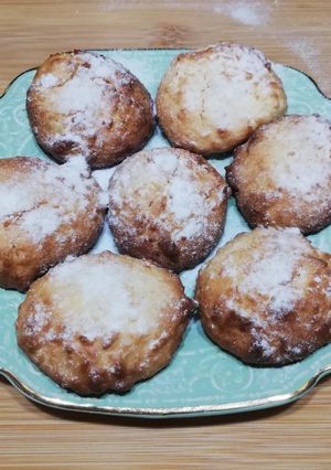 A picture of #462 Soft Coconut and Lemon Cookies 🍪🥥🍋 in Air Fryer 😋.