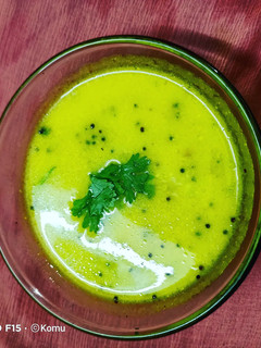 बेसन कढ़ी (besan kadhi recipe in Hindi) रेसिपी मुख्य फोटो