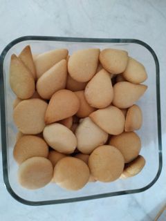 عکسی از دستور بیسکویت ساده در آون توستر