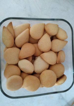 عکسی از دستور بیسکویت ساده در آون توستر