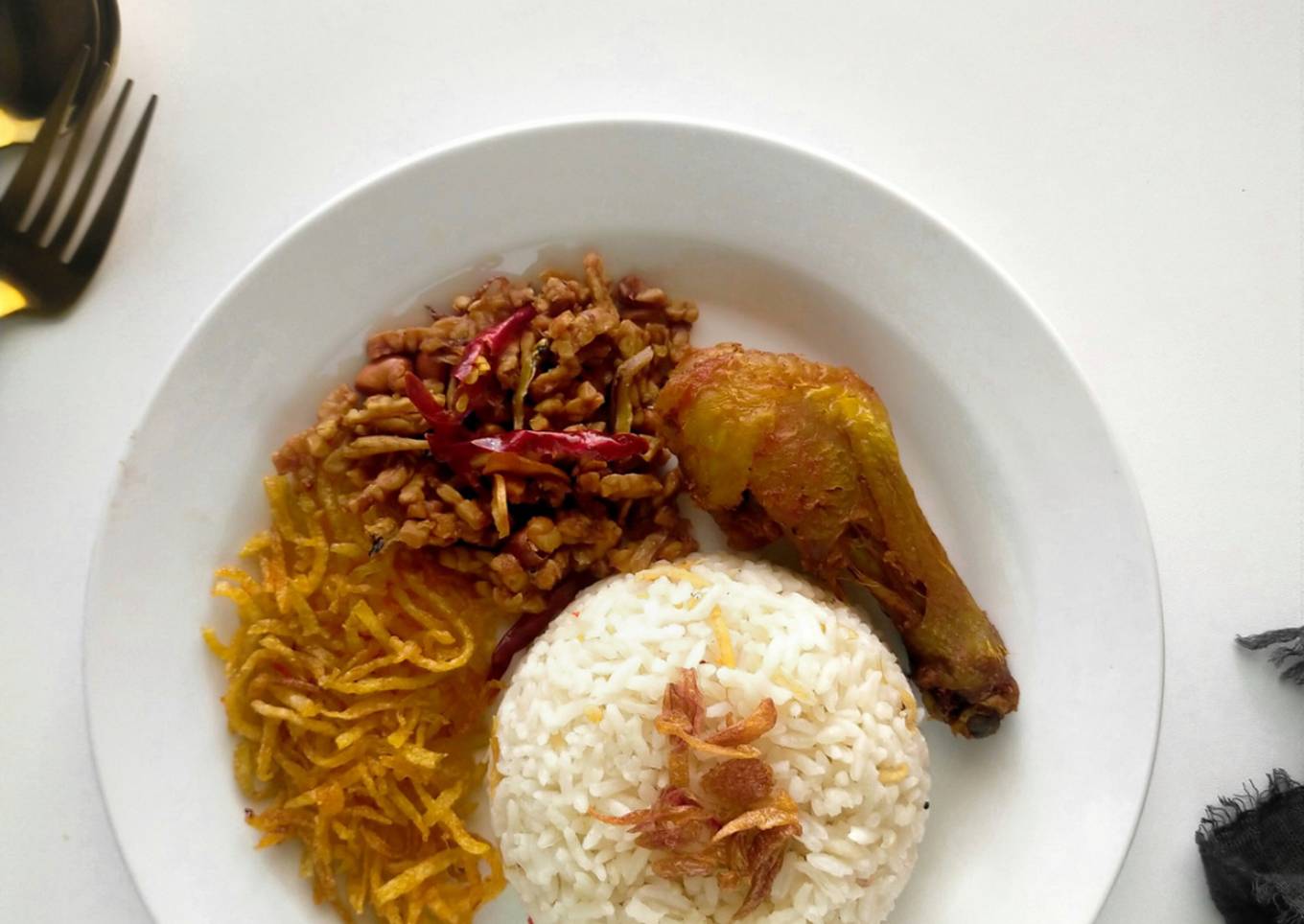 Nasi Liwet Magic Com