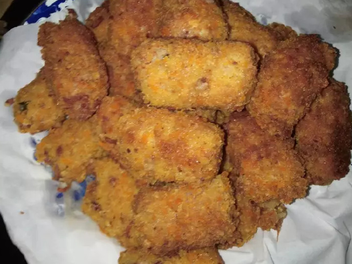 Resep Kroket kentang Kornet, sosis, keju Anti Gagal