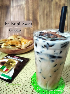 Foto resep *Es Kopi Susu Cincau*
