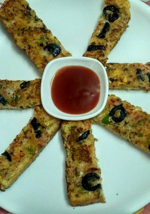 A picture of Eggless french toast.