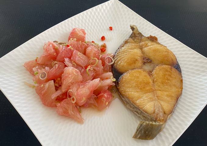 Simple Way to Make Mario Batali Deep Fried Spanish mackerels with Fish Sauce &amp; Pomelo Salad