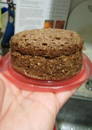Una foto de Mini torta de avena, chocolate y miel