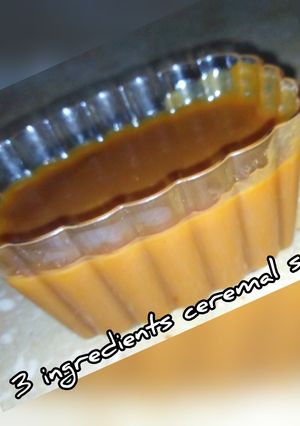 A picture of 3 ingredients ceremal sauce.