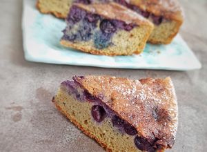 Una foto de Lemon blueberry cake🍰
