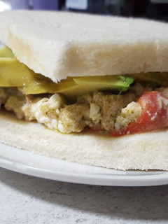 Una foto de Sándwich mata gusanitos