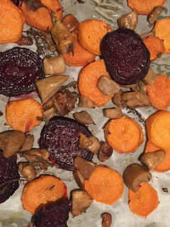 Foto di Tris batata porcini e rape al forno
