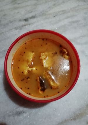 A picture of Gram flour chila curry.