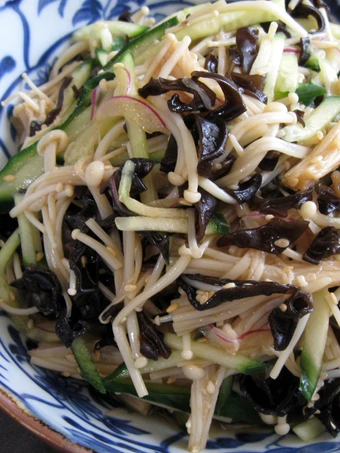 Simple Way Prepare Recipe Enoki, Black Fungus &amp; Cucumber Salad that is Really Delicious, Delicious}