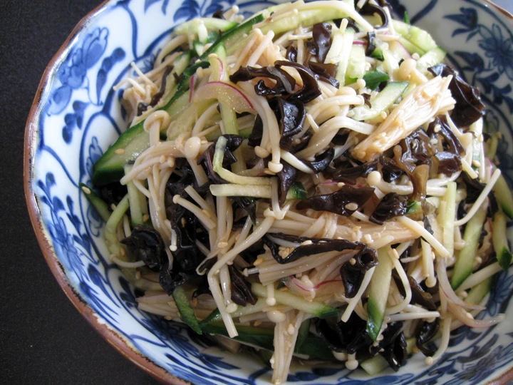 Simple Way Prepare Recipe Enoki, Black Fungus &amp;amp; Cucumber Salad that is Really Delicious, Delicious}