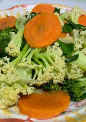炒花椰菜 的食譜成品照片