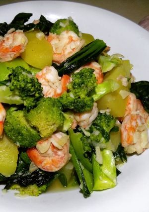 Foto resep Capcay Udang Kentang