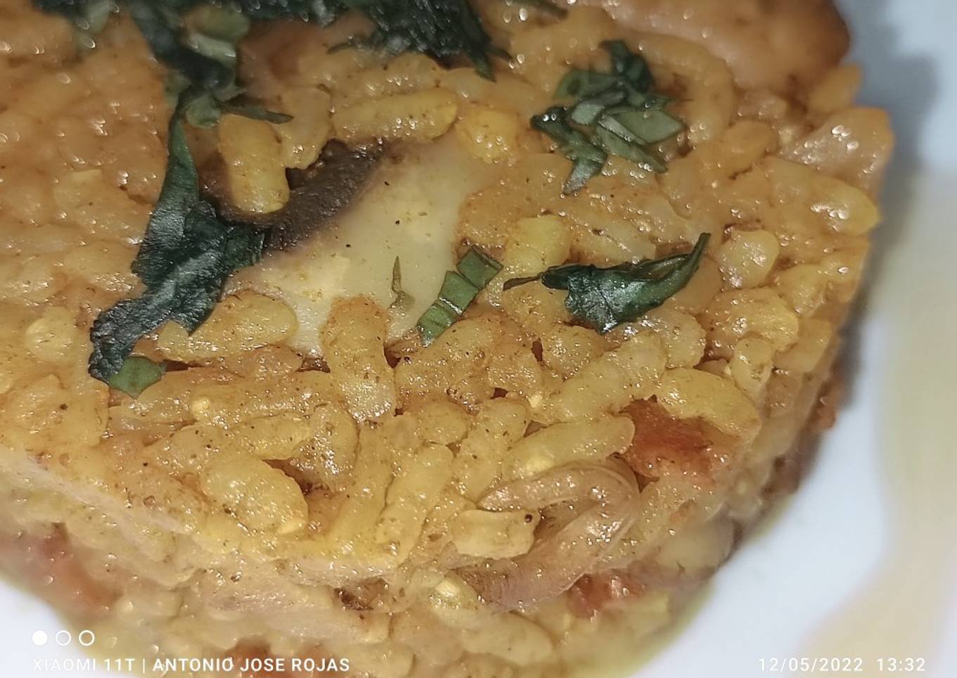 Arroz frito con currys, setas y bacon