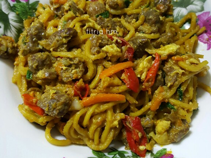 Wajib coba! Cara  memasak Mie Goreng Basah (Mie Tek Tek) yang enak