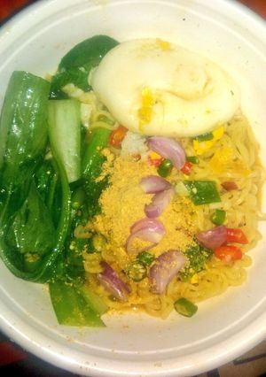 Foto resep Mie Instan yang Membutuhkan Usaha