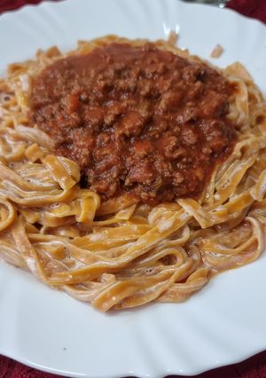 Una foto de Fideos de Morrón con Salsa Roja Clásica