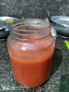 टमाटर सॉस (Tamatar sauce recipe in Hindi) रेसिपी मुख्य फोटो