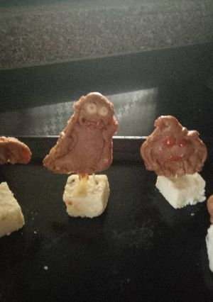 A picture of Happy haunters biscuit cookies.