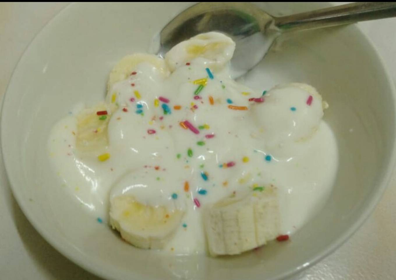 Yoghurt Banana pudding