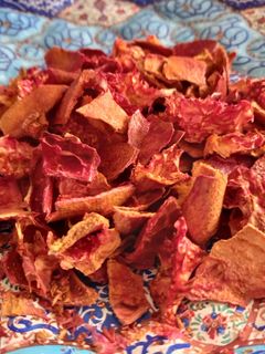 عکسی از دستور خشک کردن پوست انار