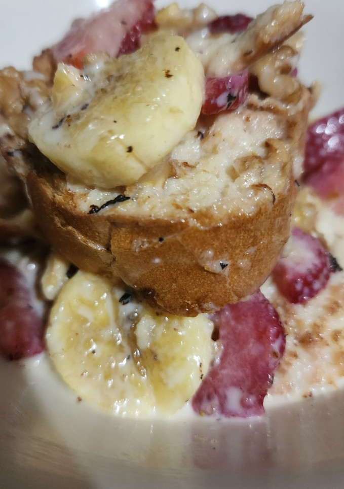 Una foto de Capirotada de fresa a las Tres leches