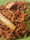 Ayam suwir pedas manis