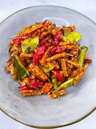 Cara Mudah Menyiapkan Resep Kering Tempe Manis Daun Jeruk Wangi (Tanpa kecap) yang Sempurna Anti Ribet, Mantap Sekali