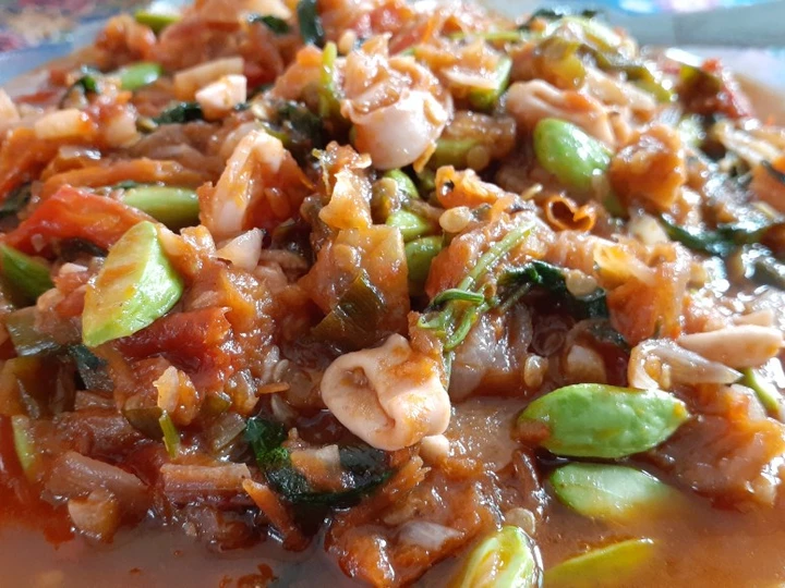 Cara Gampang Membuat Resep Sambel cumi pete yang  Bikin Ketagihan Anti Ribet, Uenak Banget
