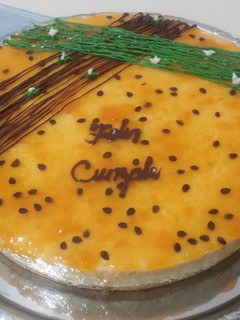 Una foto de Cheesecake de Maracuyá o Frutos Rojos