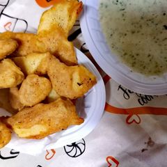 A picture of Potato crisps 🥔🍠.