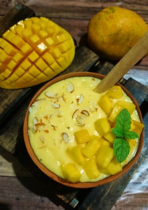 मैंगो लस्सी Mango lassi रेसिपी मुख्य फोटो