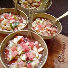 A picture of Melon mint infuse fruits salad.