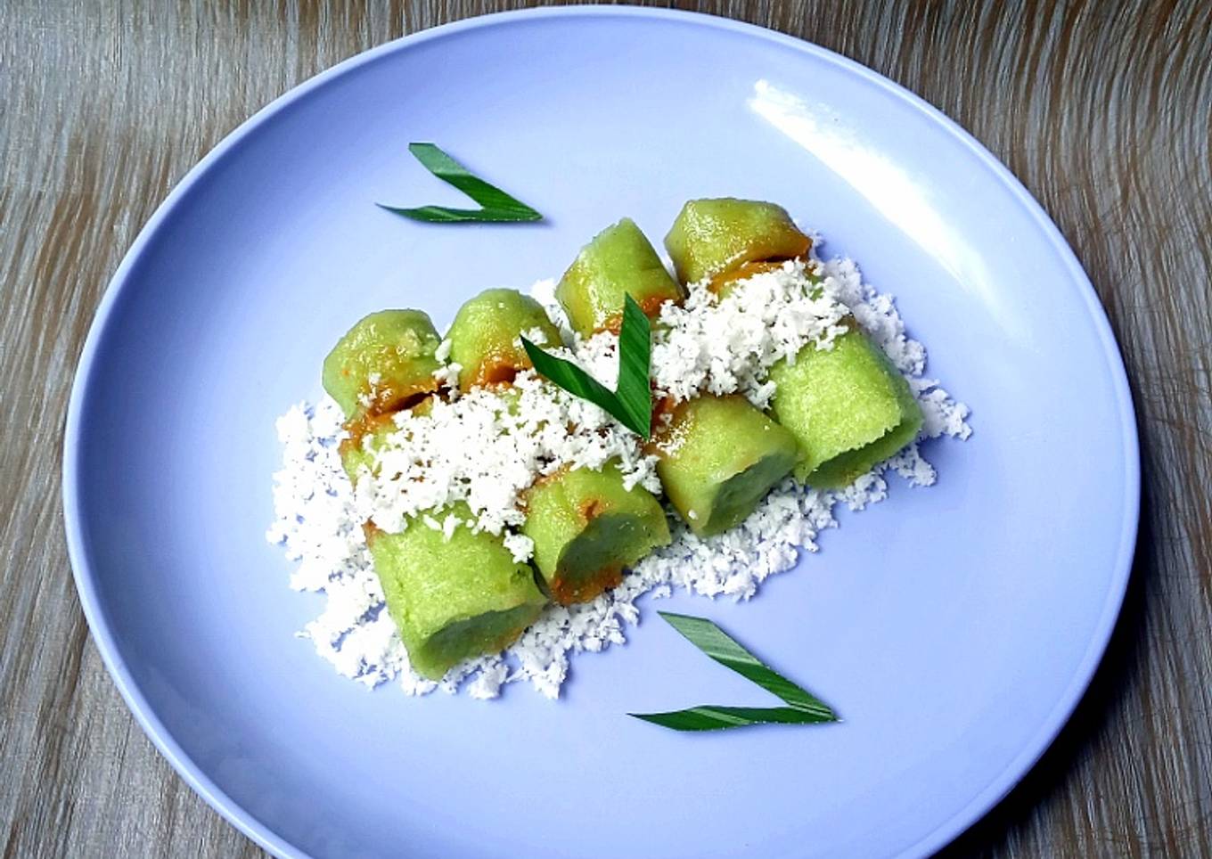 Kue Putu Tepung Ketan