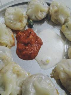 வெஜ்மோமோஸ் (momos recipe in tamil) செய்முறை முக்கிய புகைப்படம்