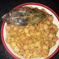 A picture of Chana ghuguni.