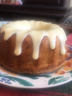 Una foto de Torta de zanahoria 🥕 con glaseado de queso crema