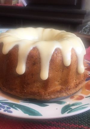Una foto de Torta de zanahoria 🥕 con glaseado de queso crema