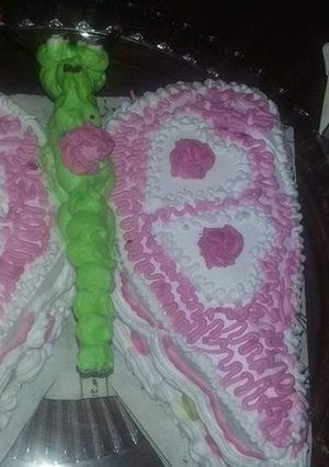 A picture of Butterfly theme cake.